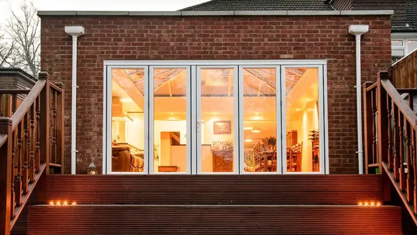 bifold door